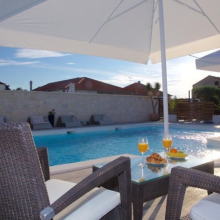Banic Apartments With Pool Biograd Na Moru Luaran gambar