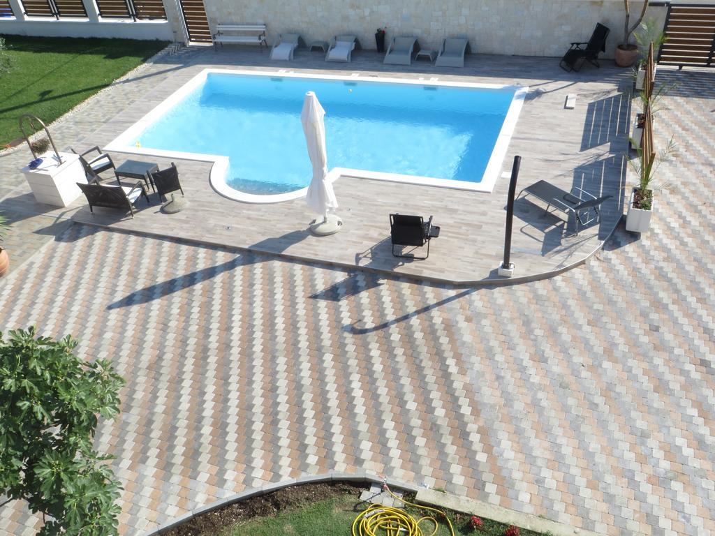 Banic Apartments With Pool Biograd Na Moru Bilik gambar