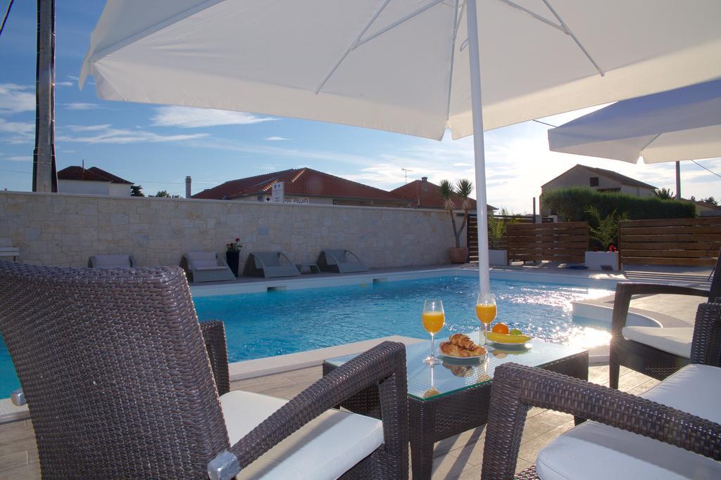 Banic Apartments With Pool Biograd Na Moru Luaran gambar