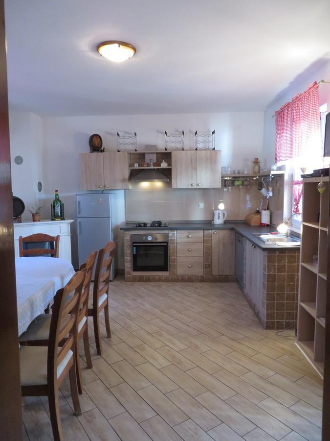 Banic Apartments With Pool Biograd Na Moru Bilik gambar